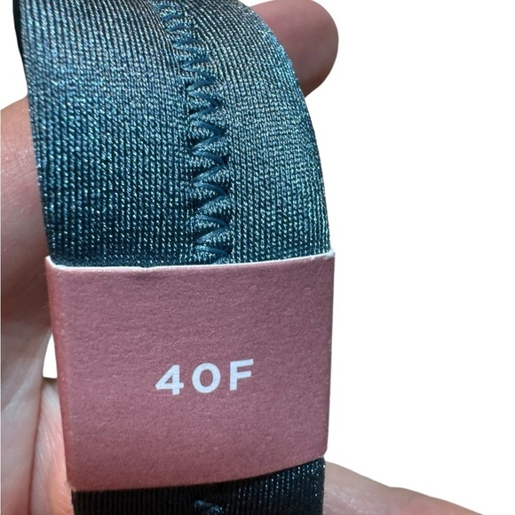 Cacique Lightly Lined Full Coverage Bra 40 F - Picture 4 of 6